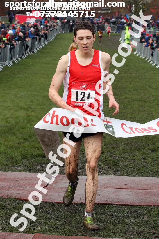 Intermediate boys 2019 New Balance English Schools Cross Country Champs, Temple Newsam, Leeds. Photo:  David T. Hewitson/Sports for All Pics